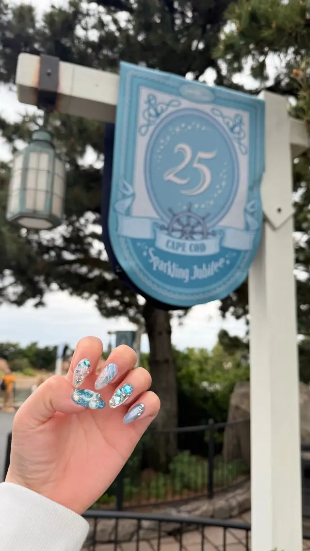 ネイル ブルー ･:*+.✳︎˚✧₊ MAKI NAILのネイルデザイン