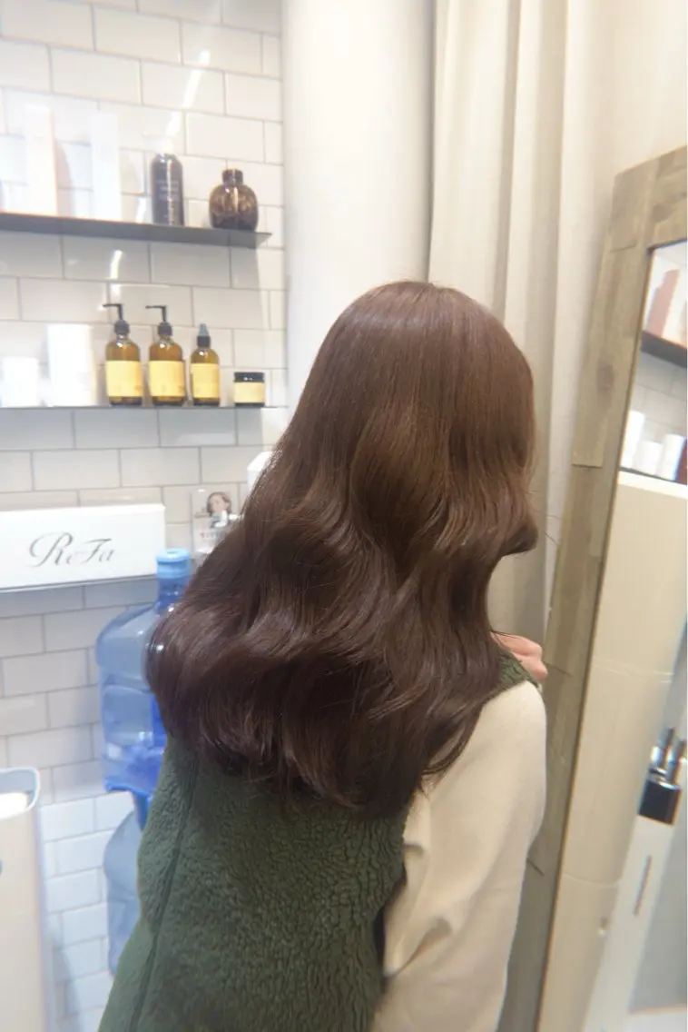 カラー ベージュカラー ヘアカラー 平山 結実のヘアスタイル