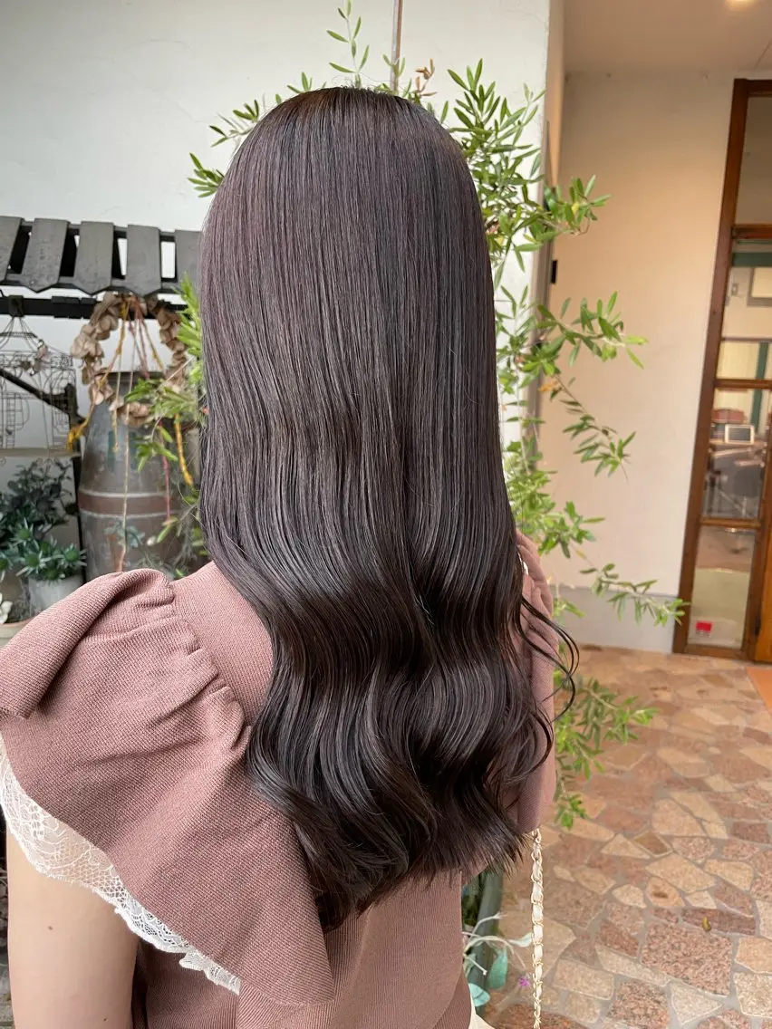 セミロング カラー ブラウンカラー 顔周りカット 山下 襟華のヘアスタイル