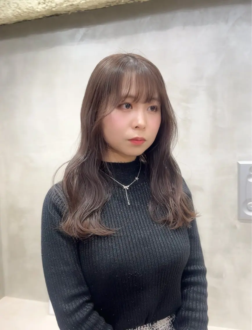 ロング カラー ベージュカラー ブリーチ 透明感カラー ダブルカラー ブリーチなしカラー カット ヘアカラー トリートメント ナツミ/透明感カラー /酸性縮毛矯正のヘアスタイル