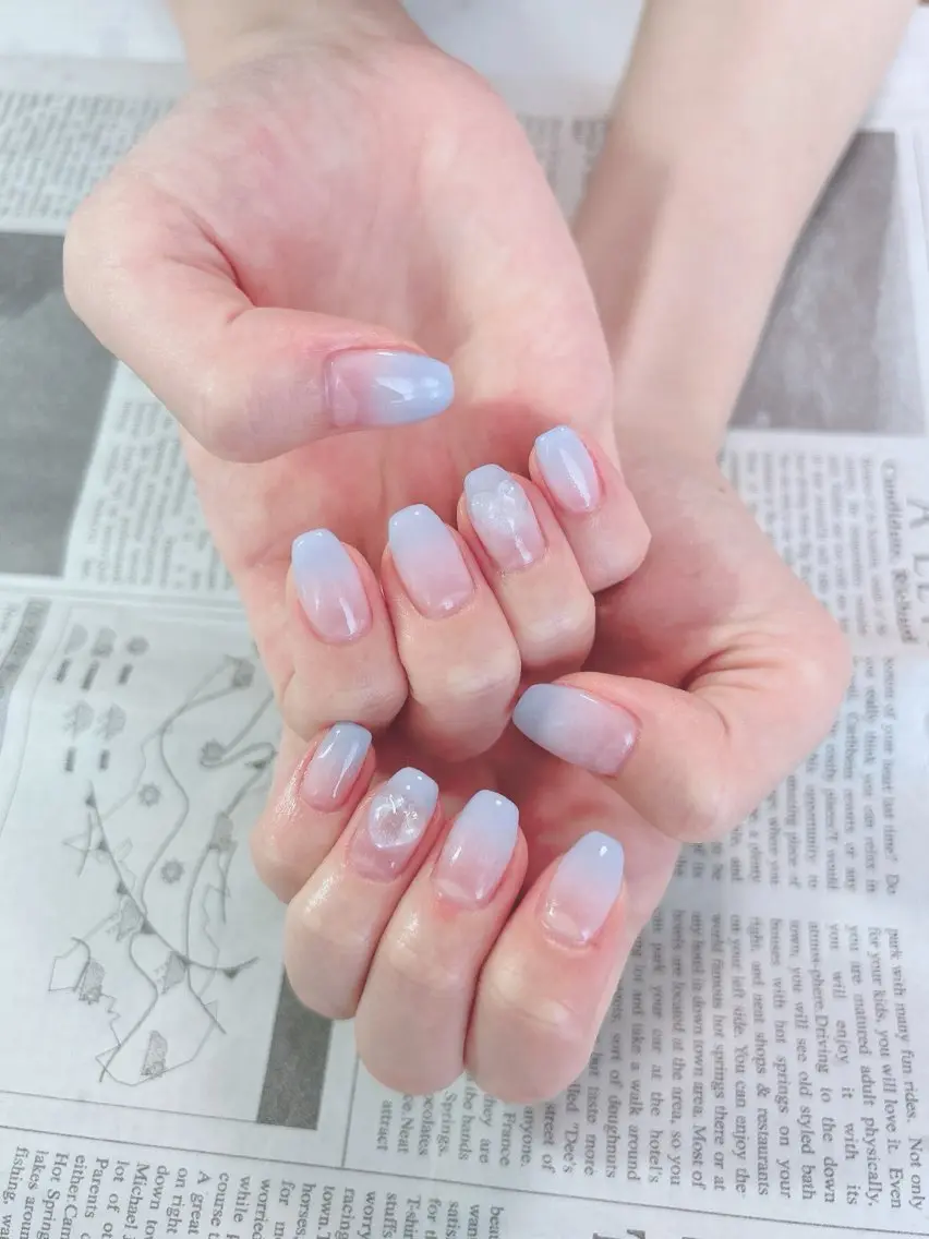 ネイル グラデーション ラメ(グリッター) ラメグラデーション ハンドネイル ハンドケア 森山 舞のネイルデザイン
