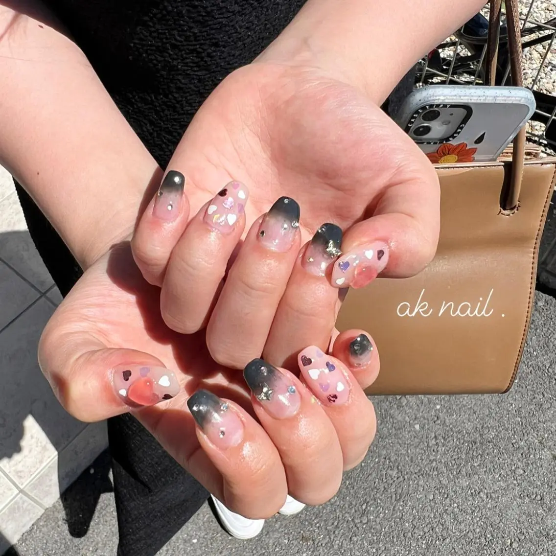 ネイル グラデーション ハート ハンドネイル ak nail .のネイルデザイン