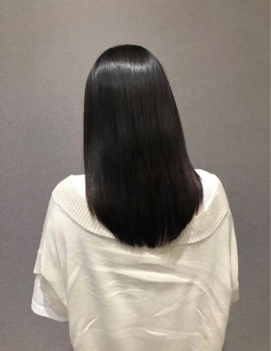 【ストレス0へ】カット➕低温縮毛矯正➕3STEPトリートメント🫧🖤の写真