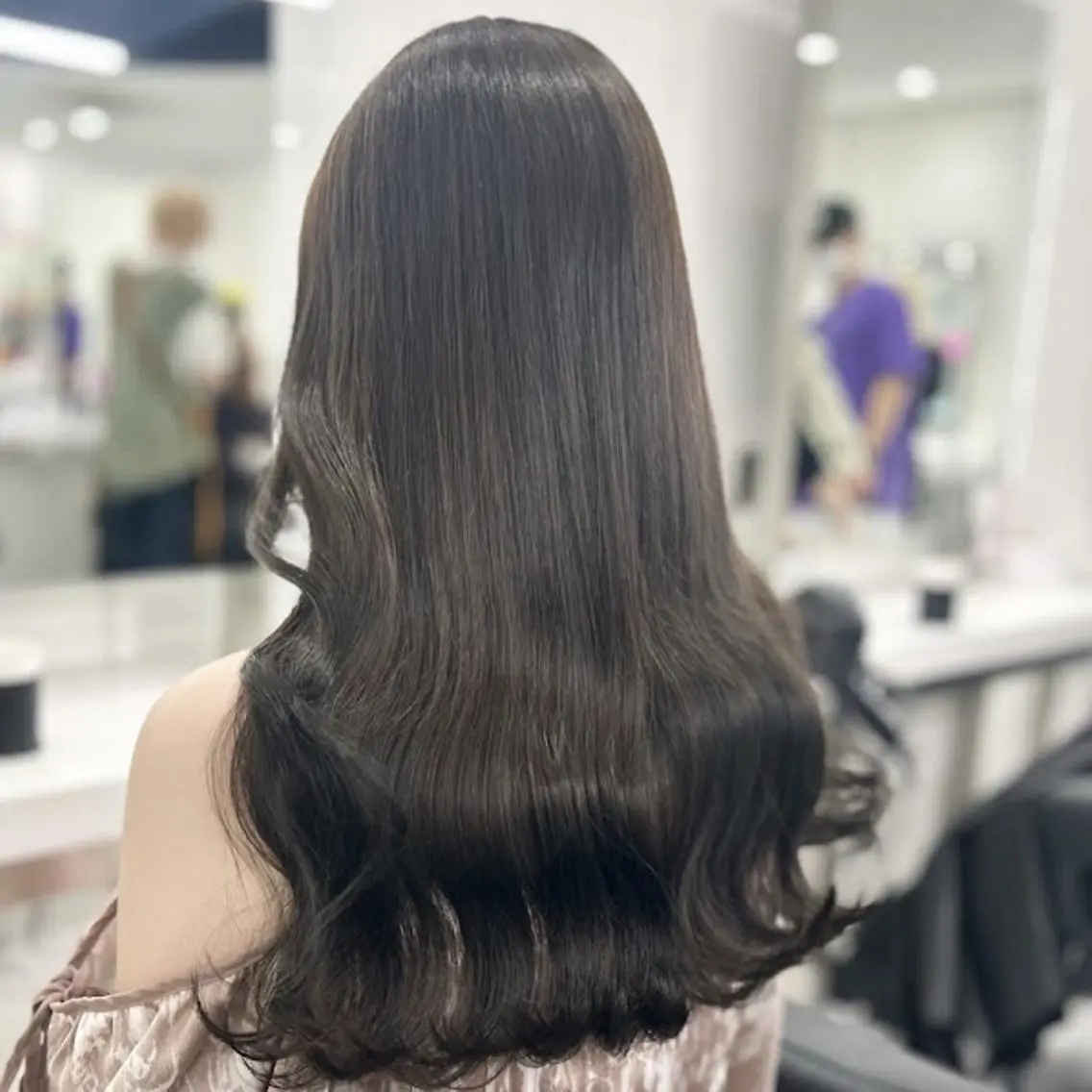 カラー official TUNE銀座🪞🪽のヘアスタイル