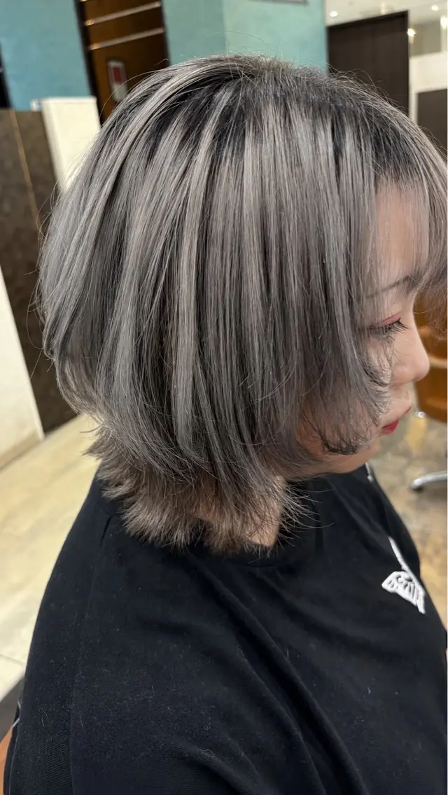 カラー ボブ カット ヘアカラー トリートメント 🫧美髪&髪質改善 𝔼𝕀𝕄𝕀🫧のヘアスタイル