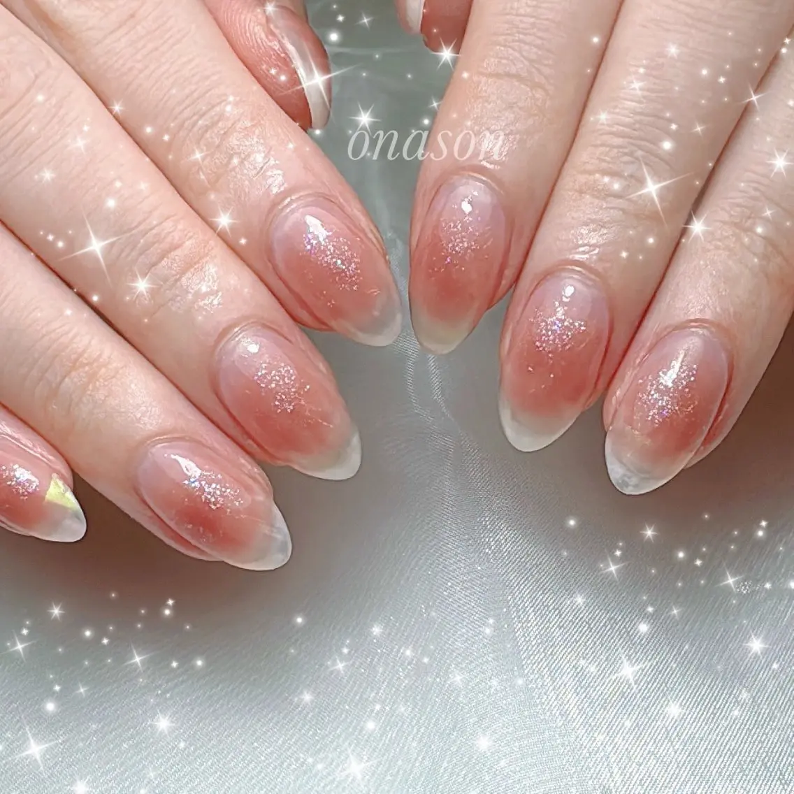 ネイル オーロラネイル チークネイル フレンチネイル ハンドネイル NailOnason ナナのネイルデザイン