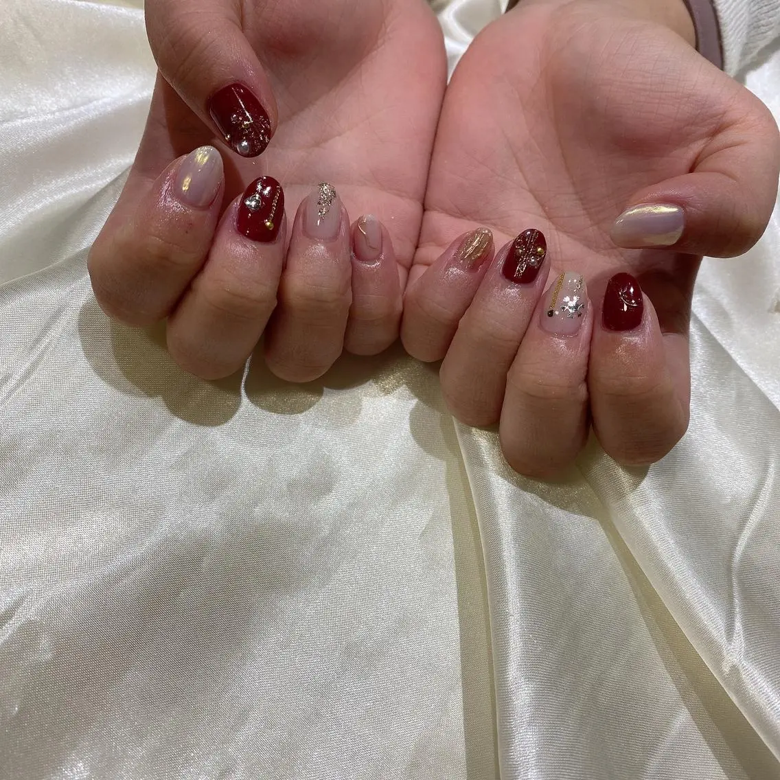 ネイル ハンドネイル 西岡 杏のネイルデザイン