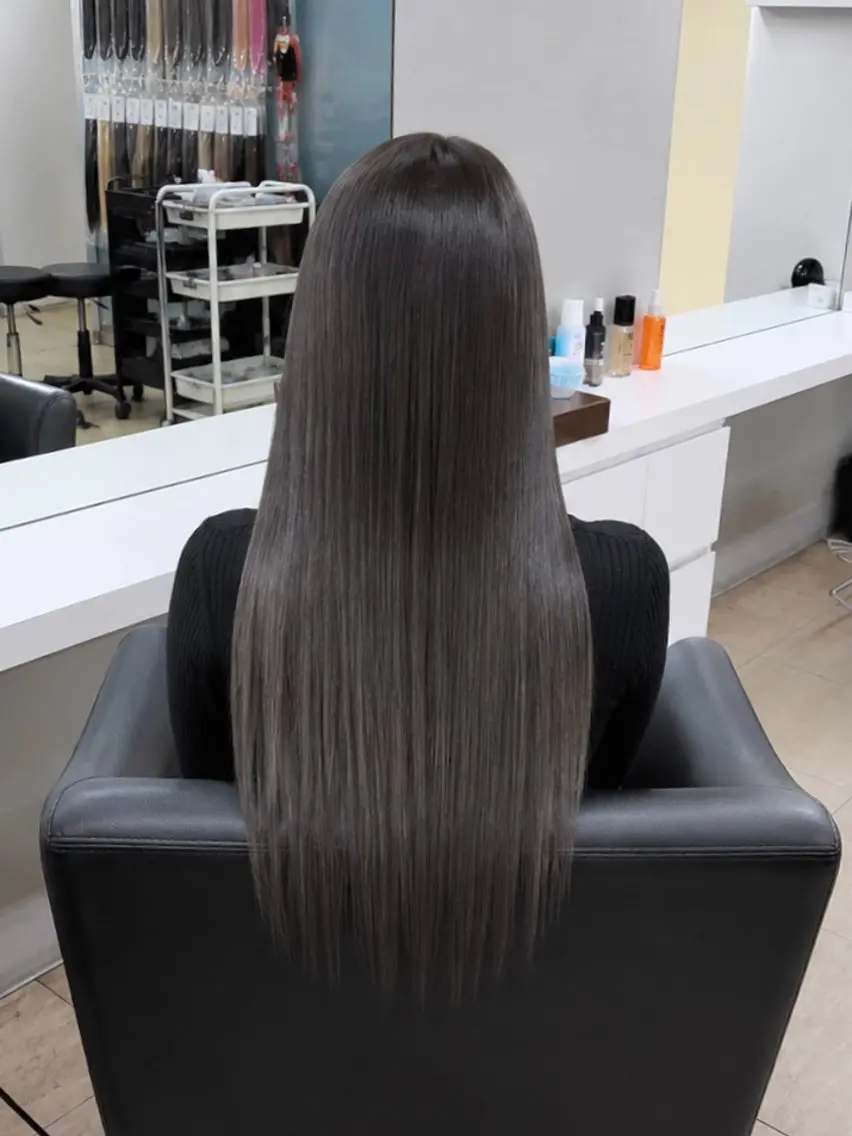 ロング uiki シールエクステのヘアスタイル