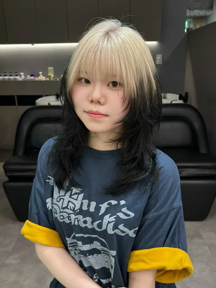 セミロング カラー ヘアカラー トリートメント ハイトーン/名古屋 Hinakiのヘアスタイル