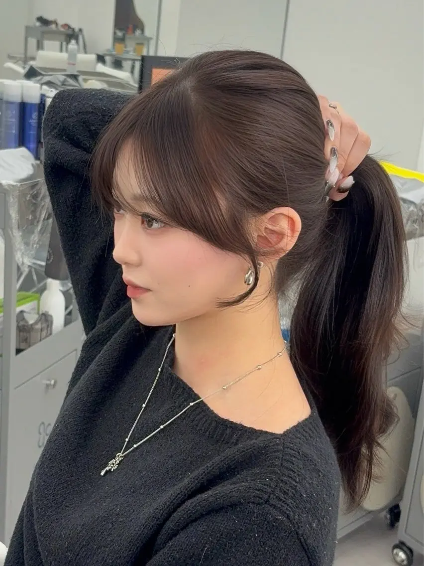 ロング カラー レイヤーカット 小顔カット カット ヘアカラー トリートメント 韓国ヘア/レイヤー/ 顔まわり足立遥奈のヘアスタイル