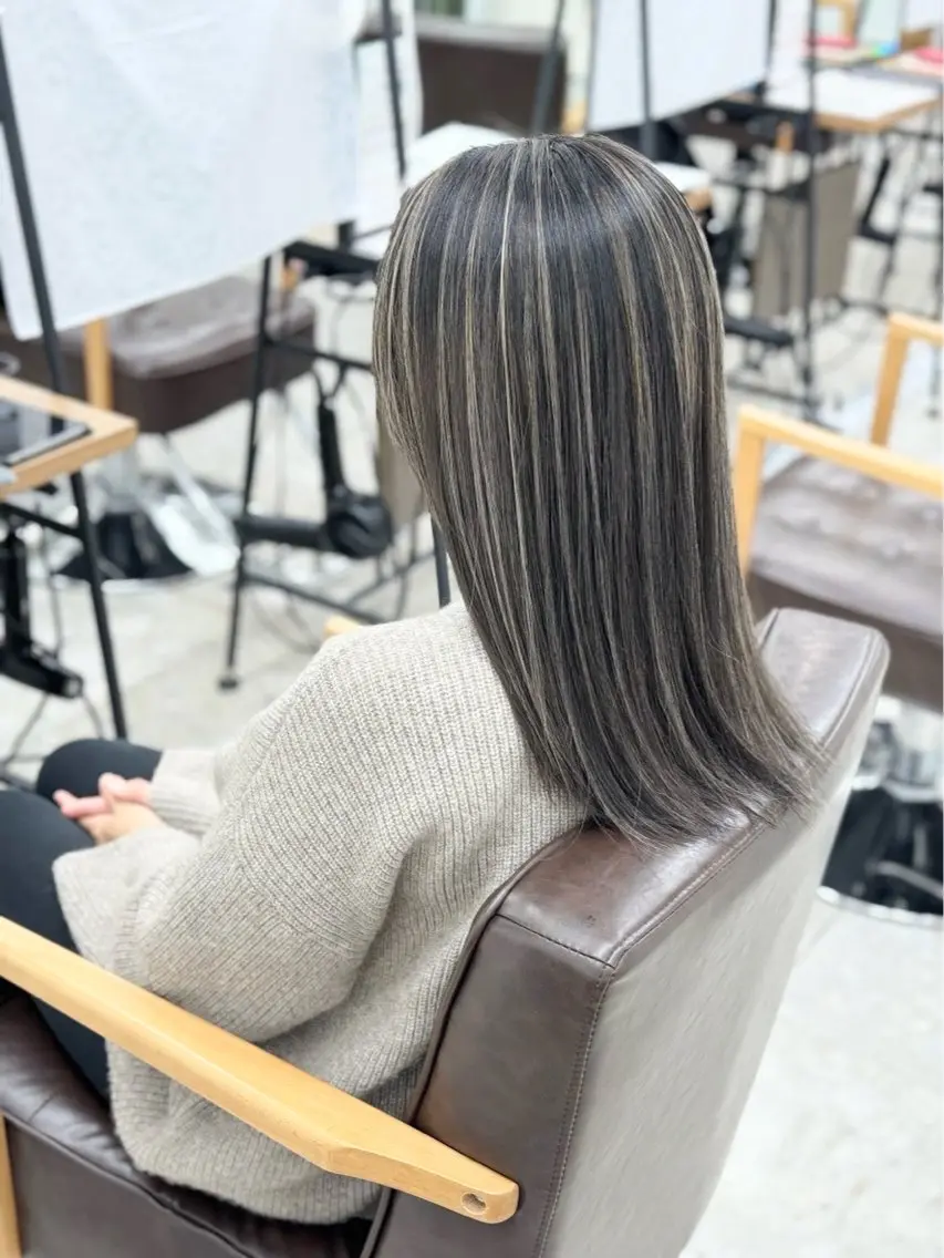 ロング カラー ハイライト&曲がる 縮毛矯正特化 玉置のヘアスタイル