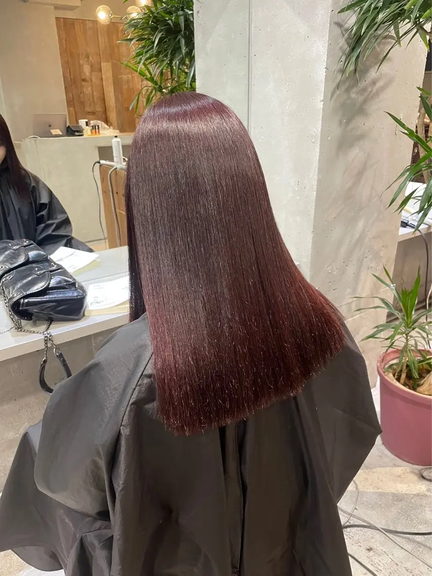 ロング カラー レッドカラー tamakawa hinaのヘアスタイル