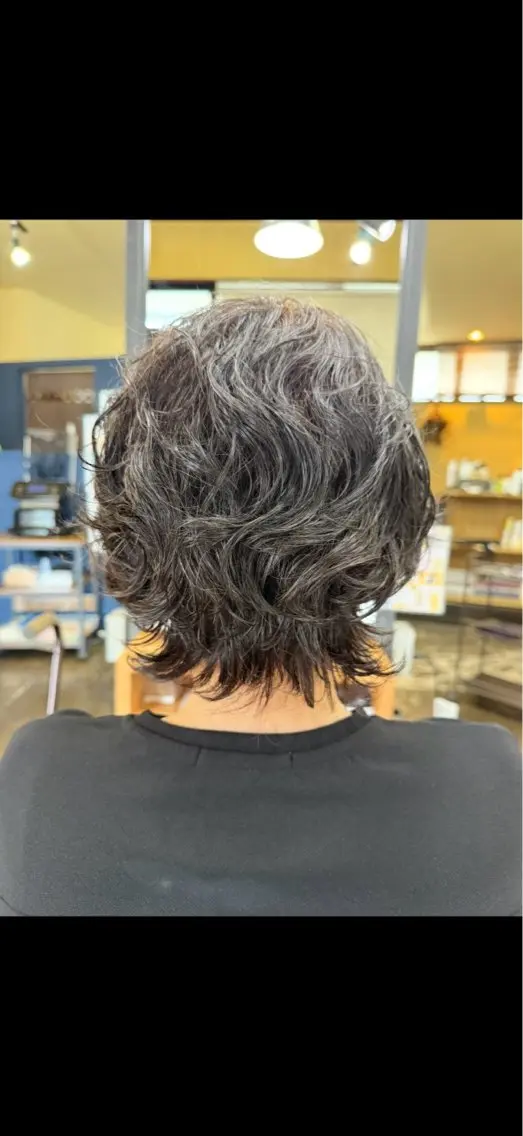 パーマ waratic 久場のヘアスタイル