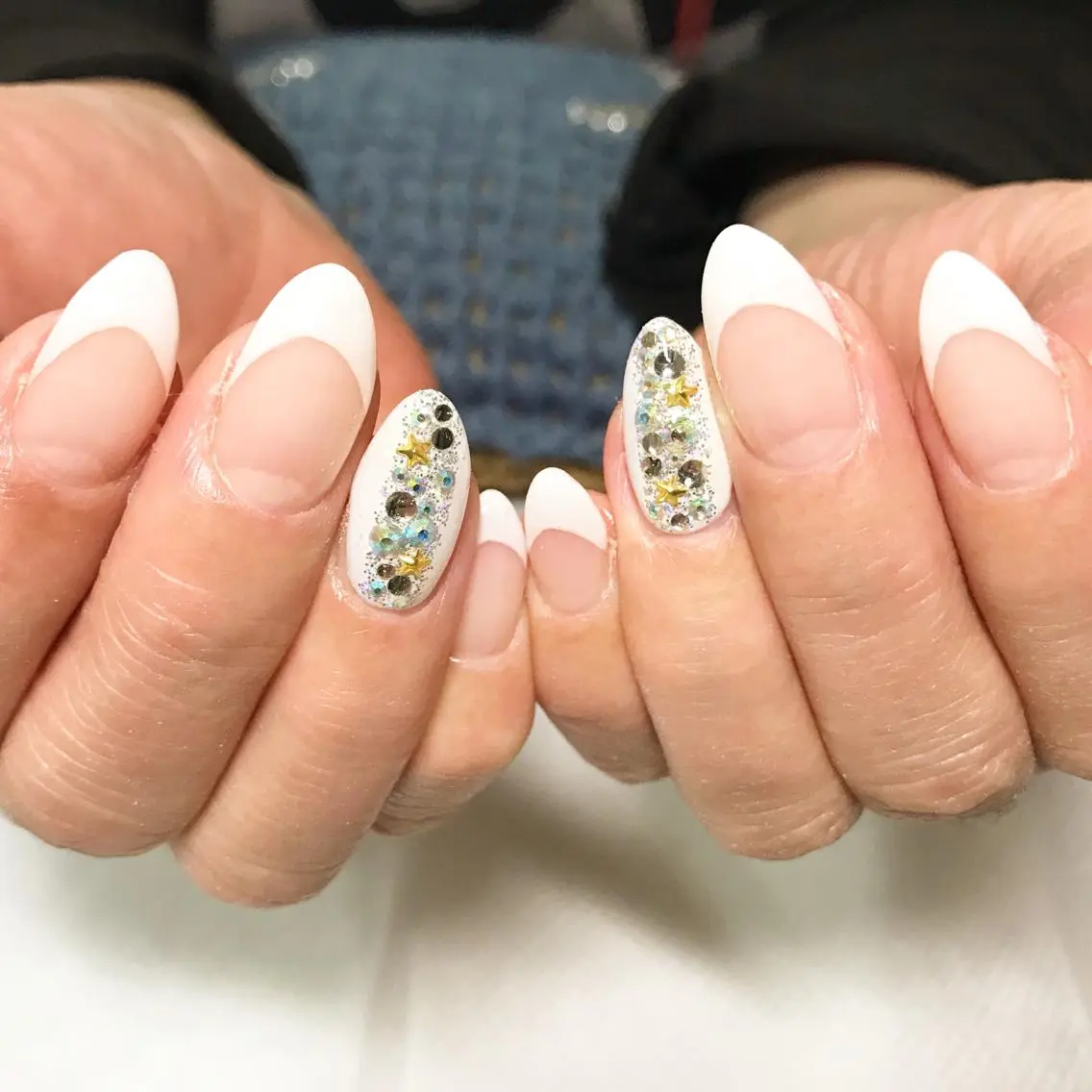 ネイル フットネイル フレンチネイル シンプルネイル 春ネイル ストーンネイル nail fufla ♡yamane♡のネイルデザイン