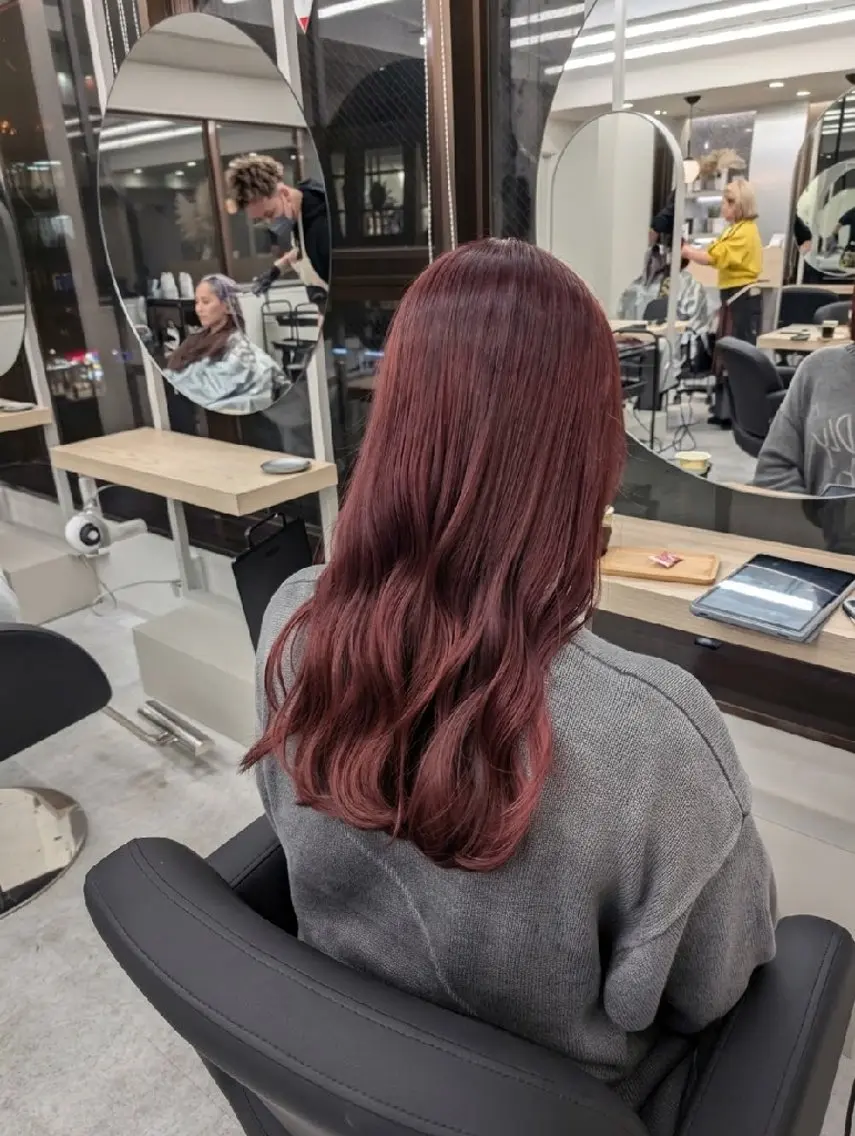 ロング カラー ブリーチ ボルドーカラー ダブルカラー ブリーチなしカラー ピンクカラー ヘアカラー ✨艶感カラー✨ NAKAZAWAのヘアスタイル