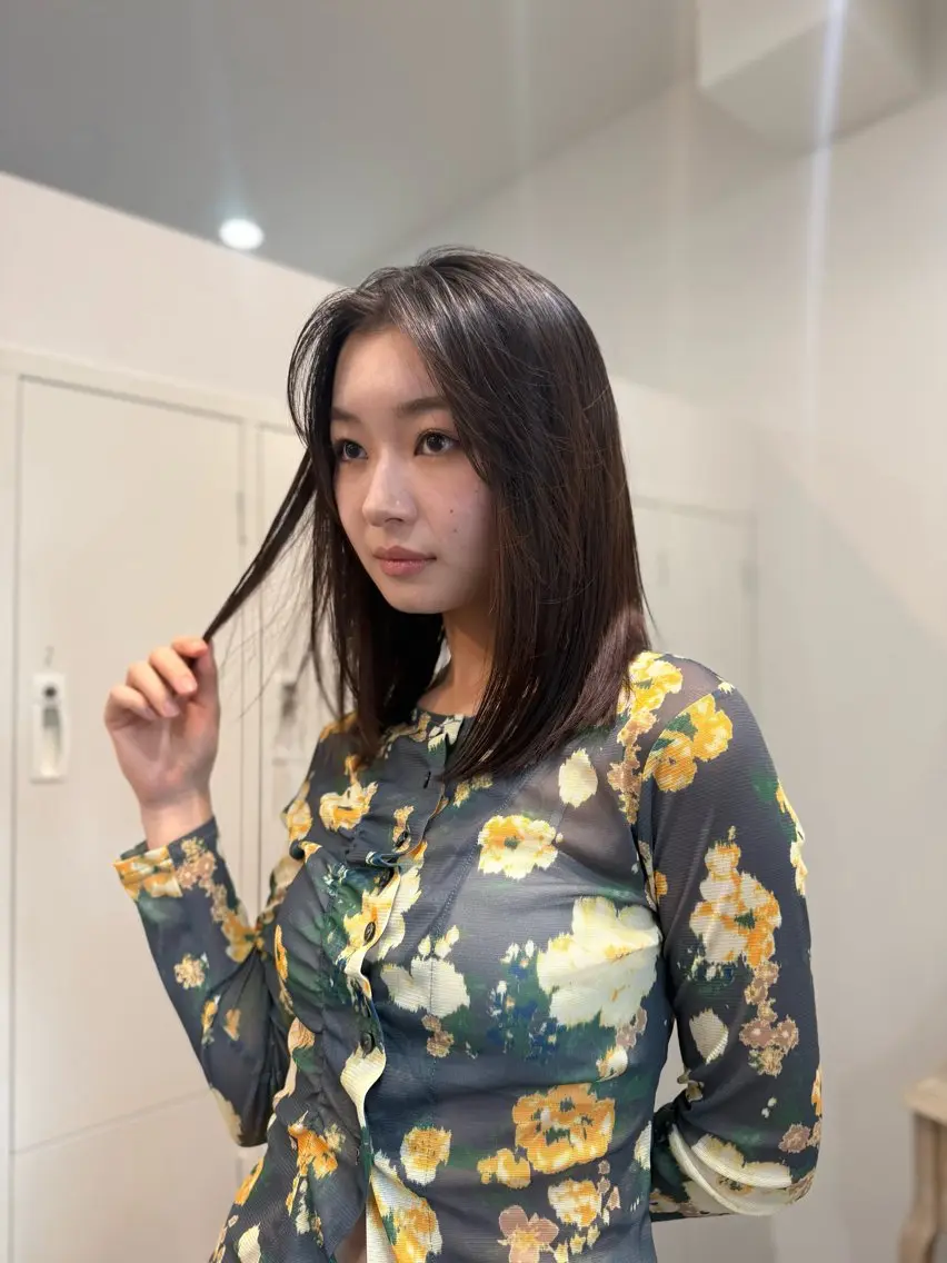 ミディアム カット ヘアカラー トリートメント ROCCAhair 瞭汰のヘアスタイル