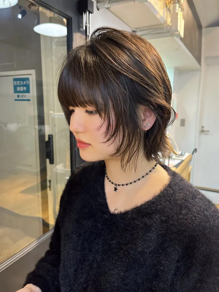 ショート レイヤーカット Airi 韓国y2k ハイレイヤーのヘアスタイル