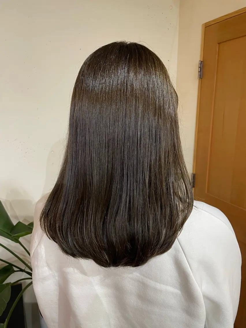 ミディアム ミディアムパーマ ボブ ハイライト 髪質改善 韓国風ヘア 河村 優花のヘアスタイル