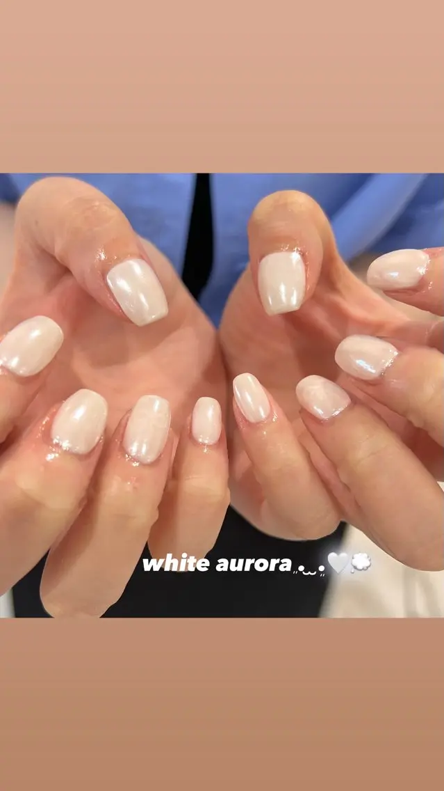 ネイル オーロラネイル ハンドネイル 🎀チーク/ちゅるん 🫧chisa🎀のネイルデザイン