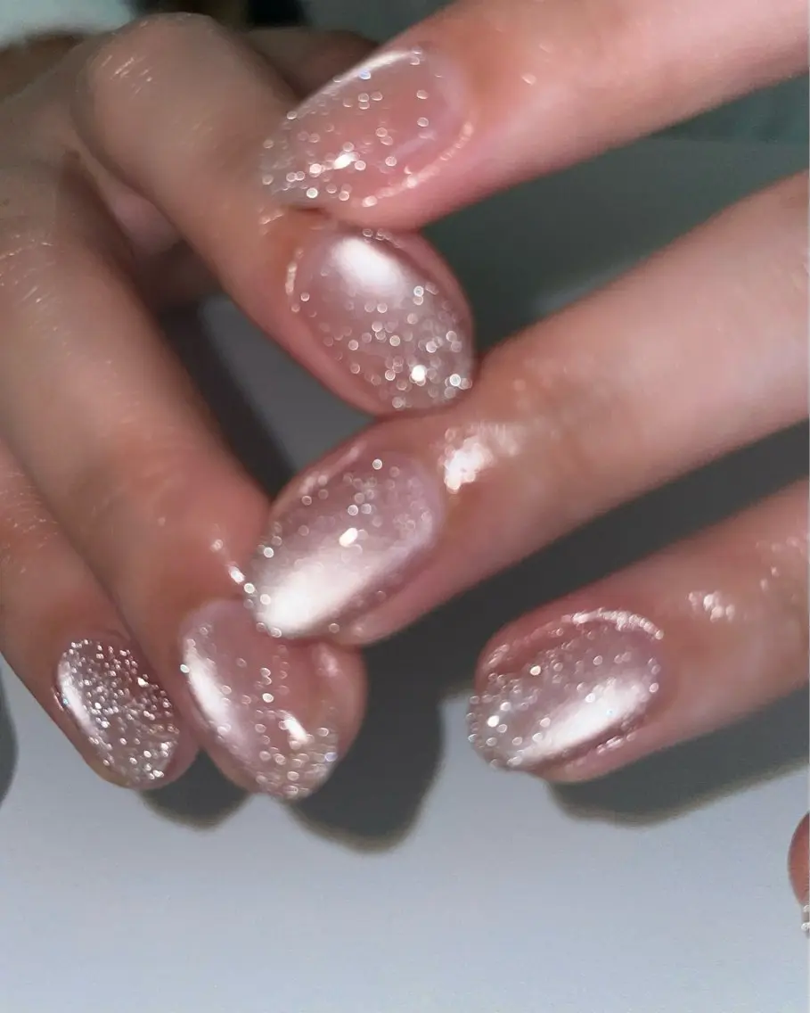 ネイル マグネットネイル ニュアンスネイル オフィスネイル シンプルネイル ハンドネイル "achoe" コエ HARUNAのネイルデザイン