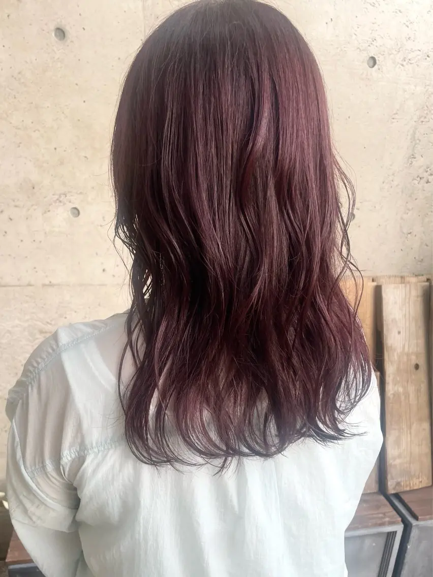 ミディアム カラー 日高 香織のヘアスタイル