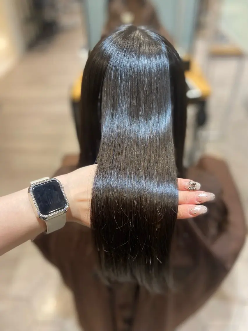 セミロング 髪質改善✨/ 透明カラー🫧れいなのヘアスタイル