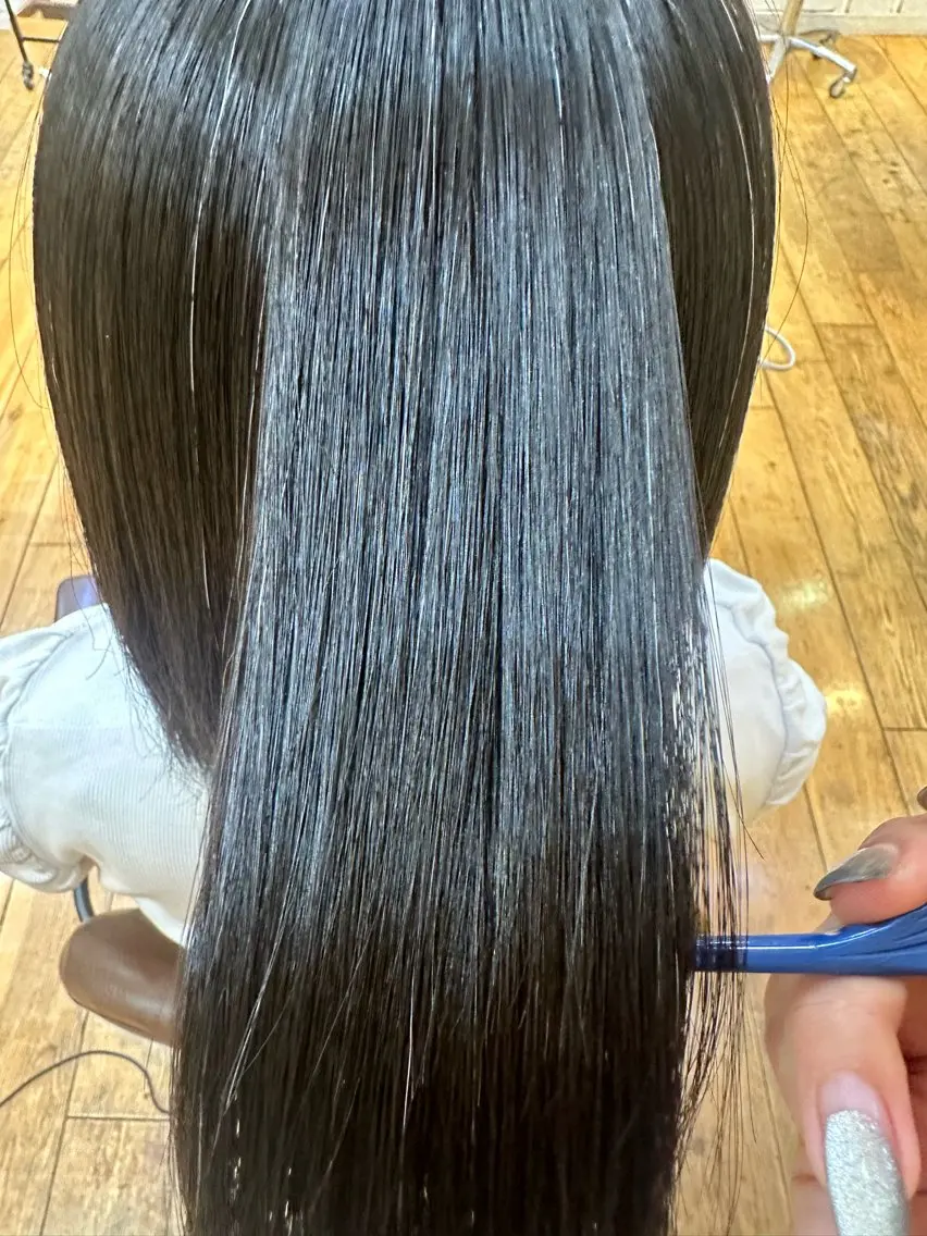 ミディアム 縮毛矯正・透明感 カラー💙acoのヘアスタイル