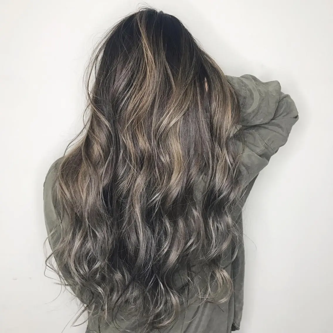 ロング 髪質改善 Daisukiのヘアスタイル
