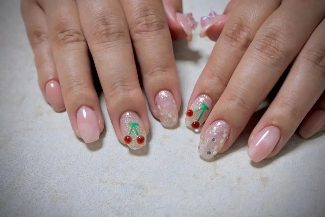 ネイル オーロラネイル カジュアル フラッシュネイル ジェルネイル ラメ(グリッター) ハンドネイル MH Nailのネイルデザイン