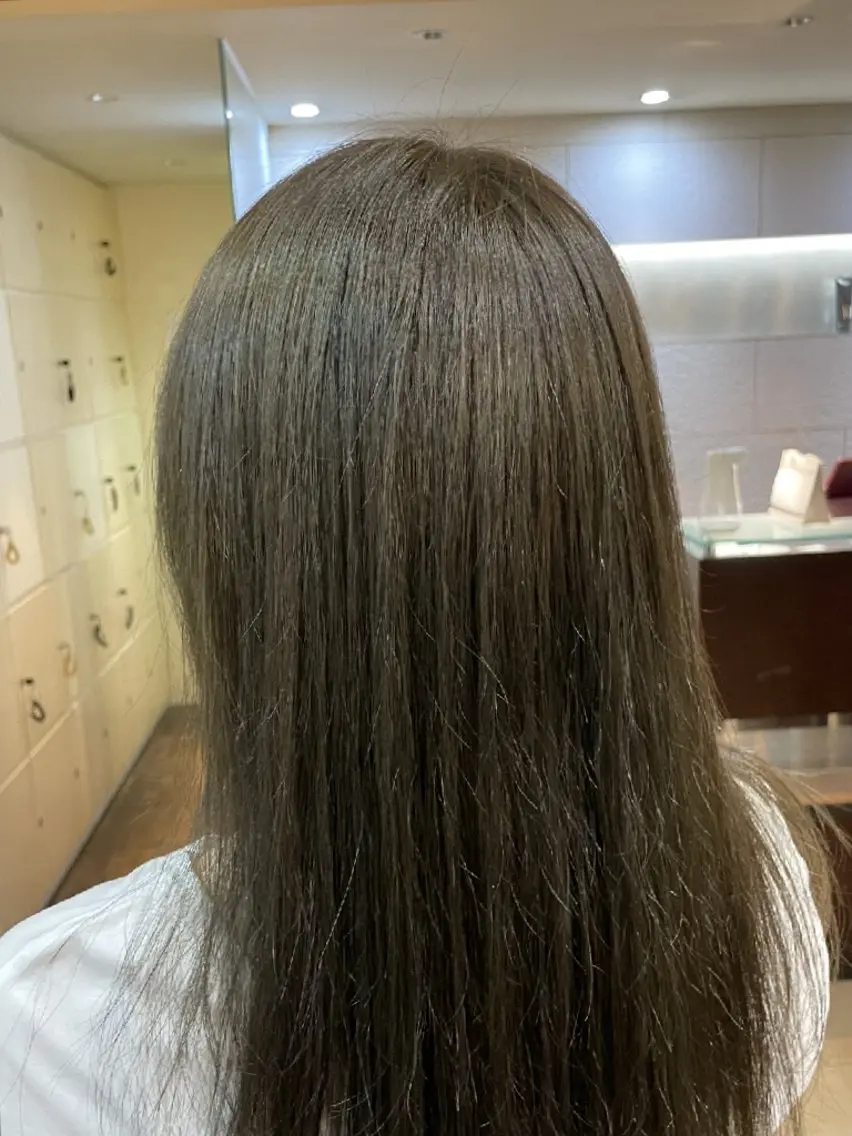 カラー ブラウンカラー オリーブブラウン 西村 晃海のヘアスタイル