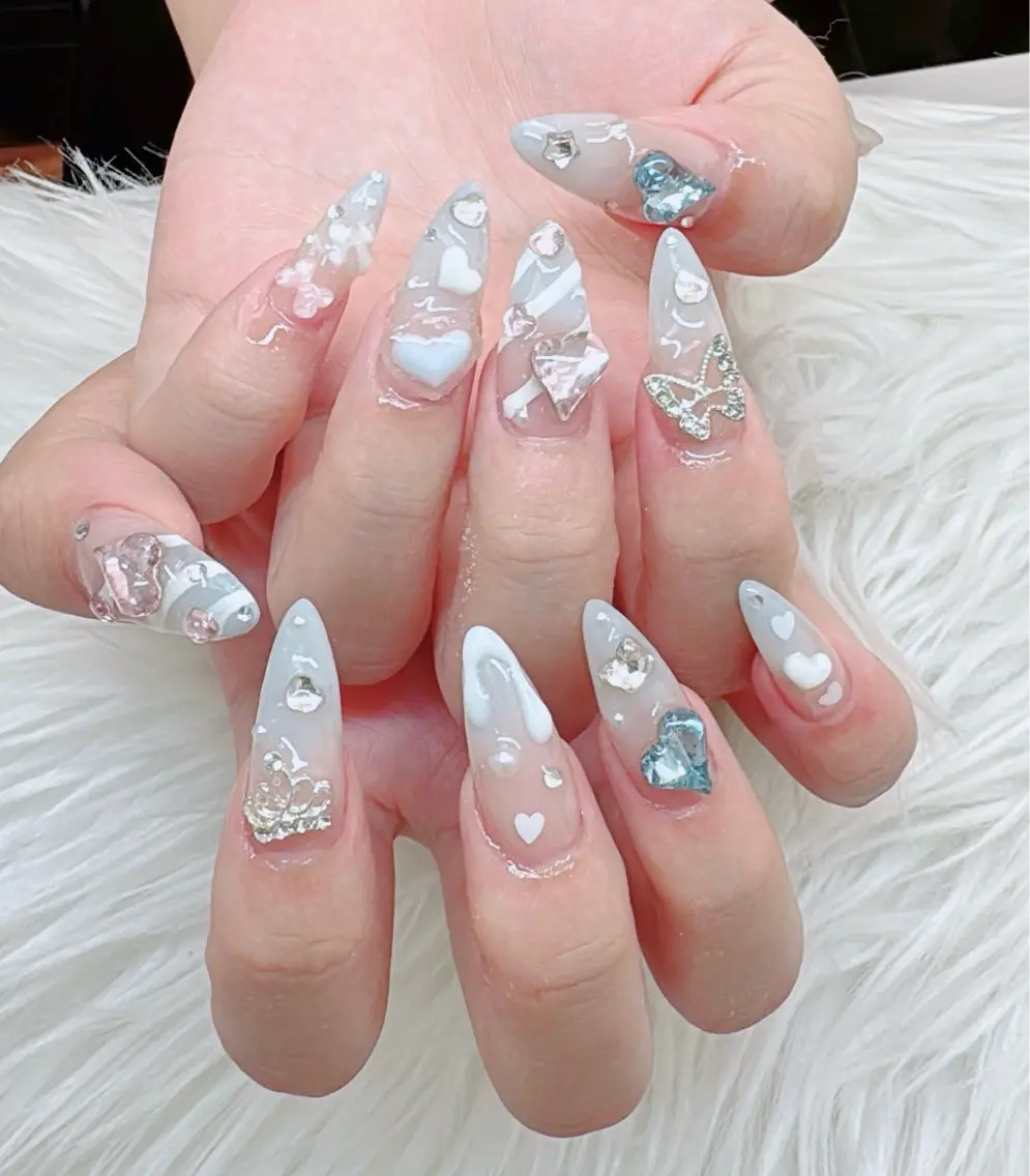 ネイル ハンドネイル ハンドケア MoonNail ナナのネイルデザイン