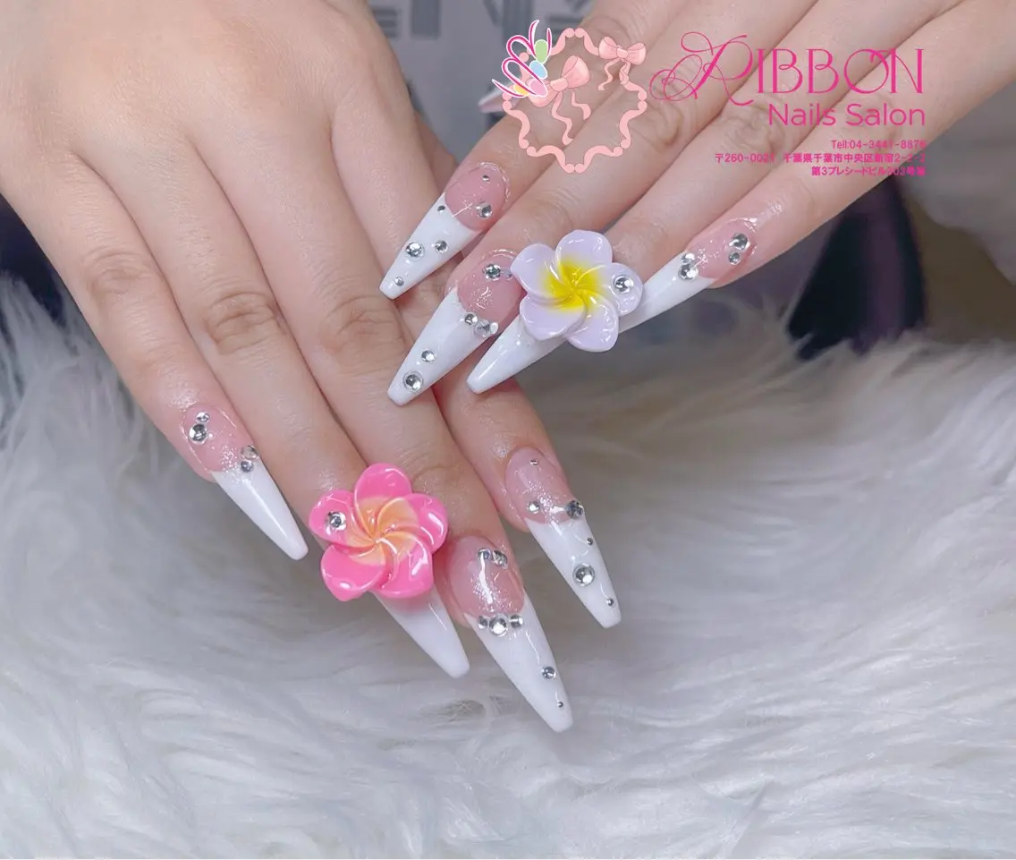 ネイル フットネイル フレンチネイル ジェルネイル マグネットネイル 持ち込み ハンドネイル Ribbonnail salonのネイルデザイン