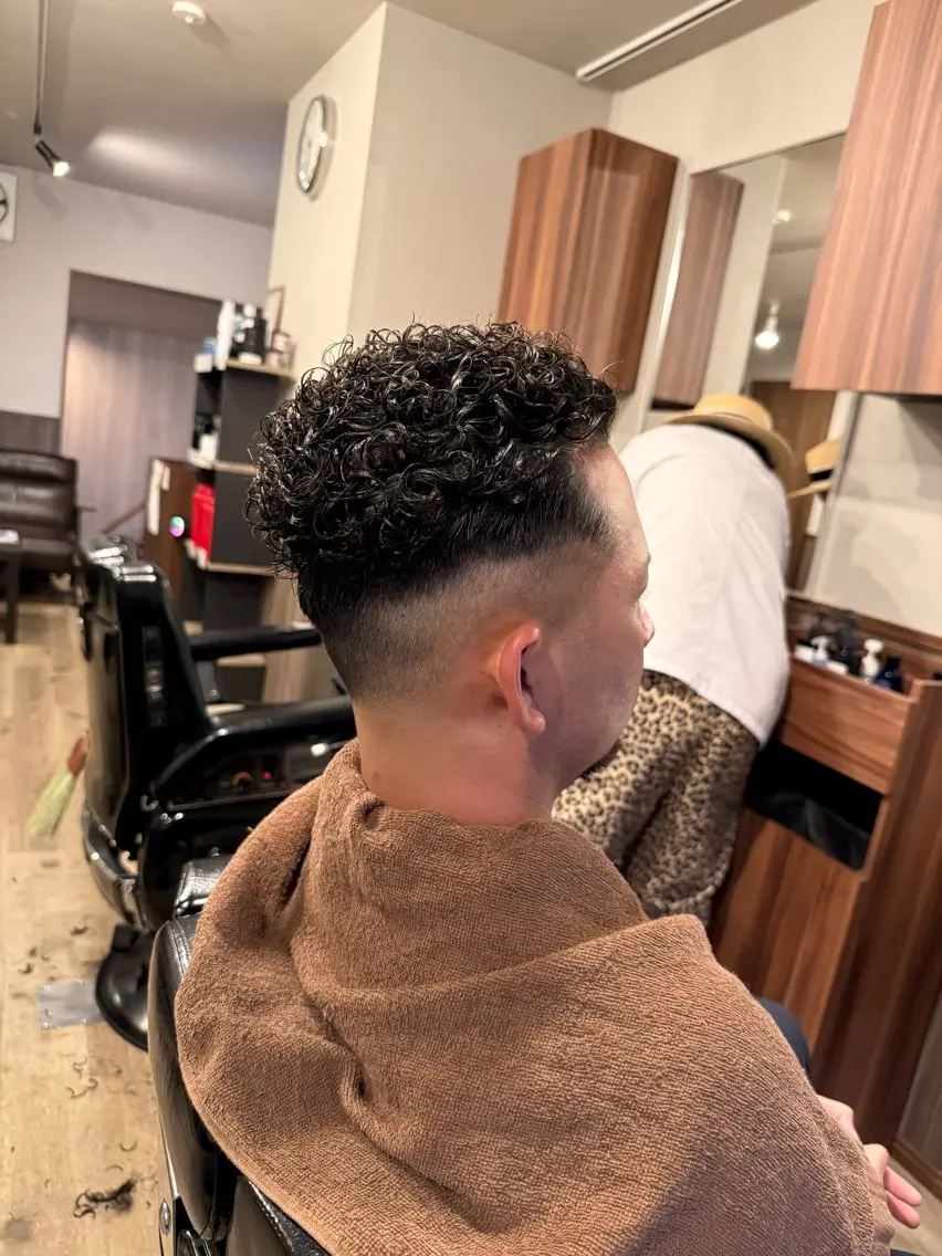 ショート パーマ メンズ カット パーマ 山田 凱聖のヘアスタイル