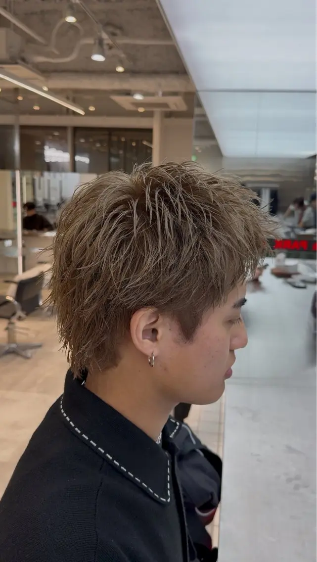 ショート カラー メンズ メンズハイトーン スパイキーショート ハイトーンカラー ショートヘア カット ヘアカラー トリートメント 【fifth】渡部 永遠のヘアスタイル