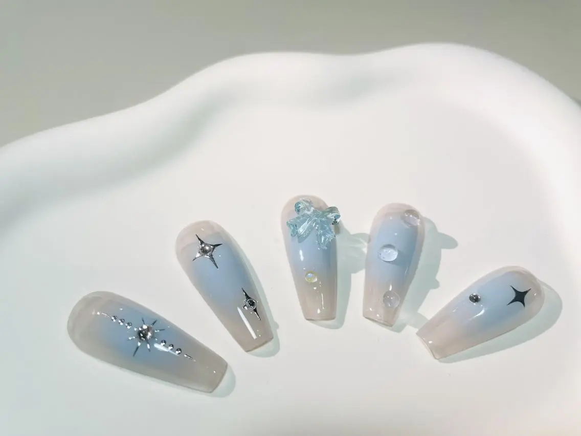 ネイル フットネイル フレンチネイル ジェルネイル ガラスフレンチ 韓国ネイル ハンドネイル ハンドケア MoriseNail 原宿店のネイルデザイン