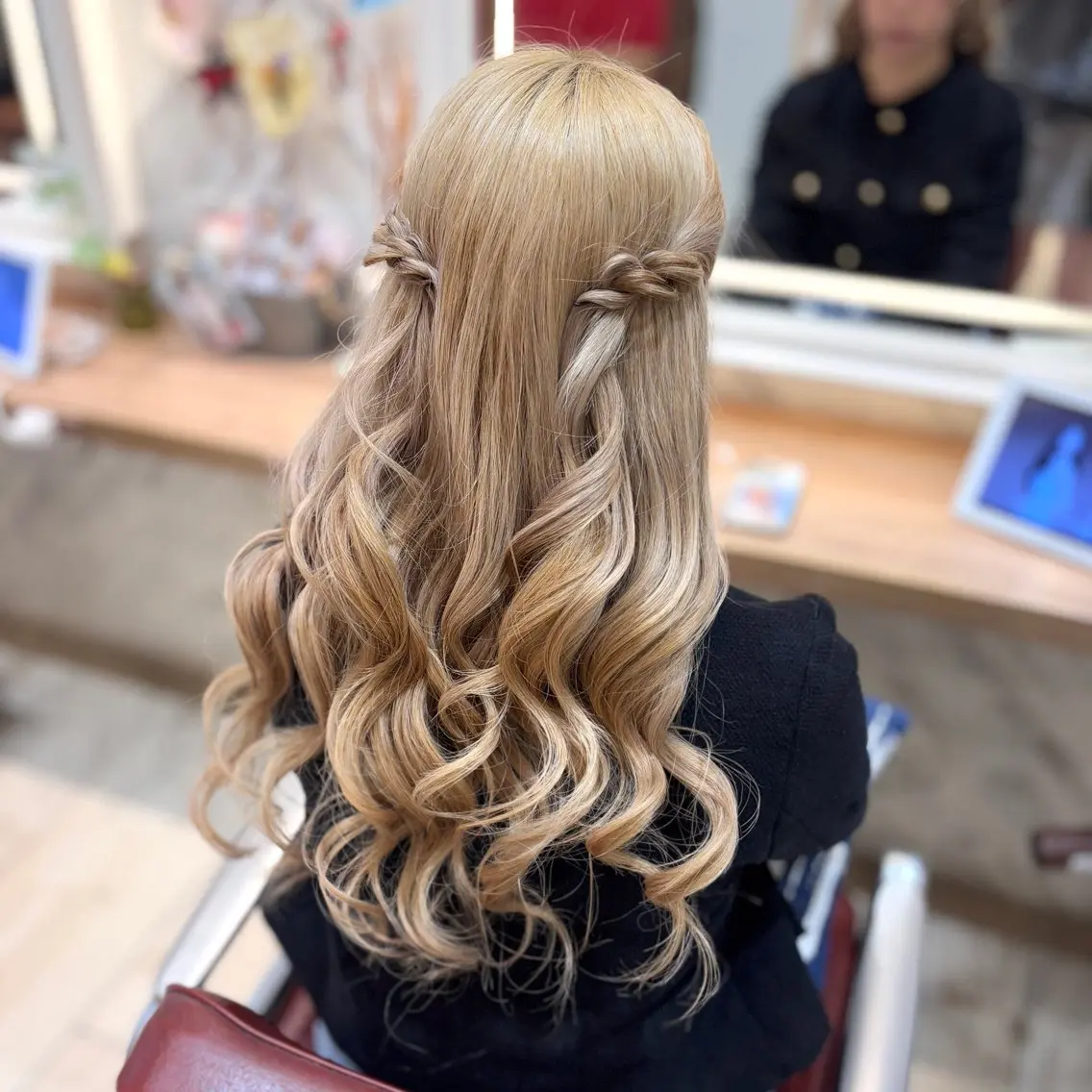 ロング ヘアアレンジ ヘアセット 韓国レイヤー 暖色カラー/さくらのヘアスタイル