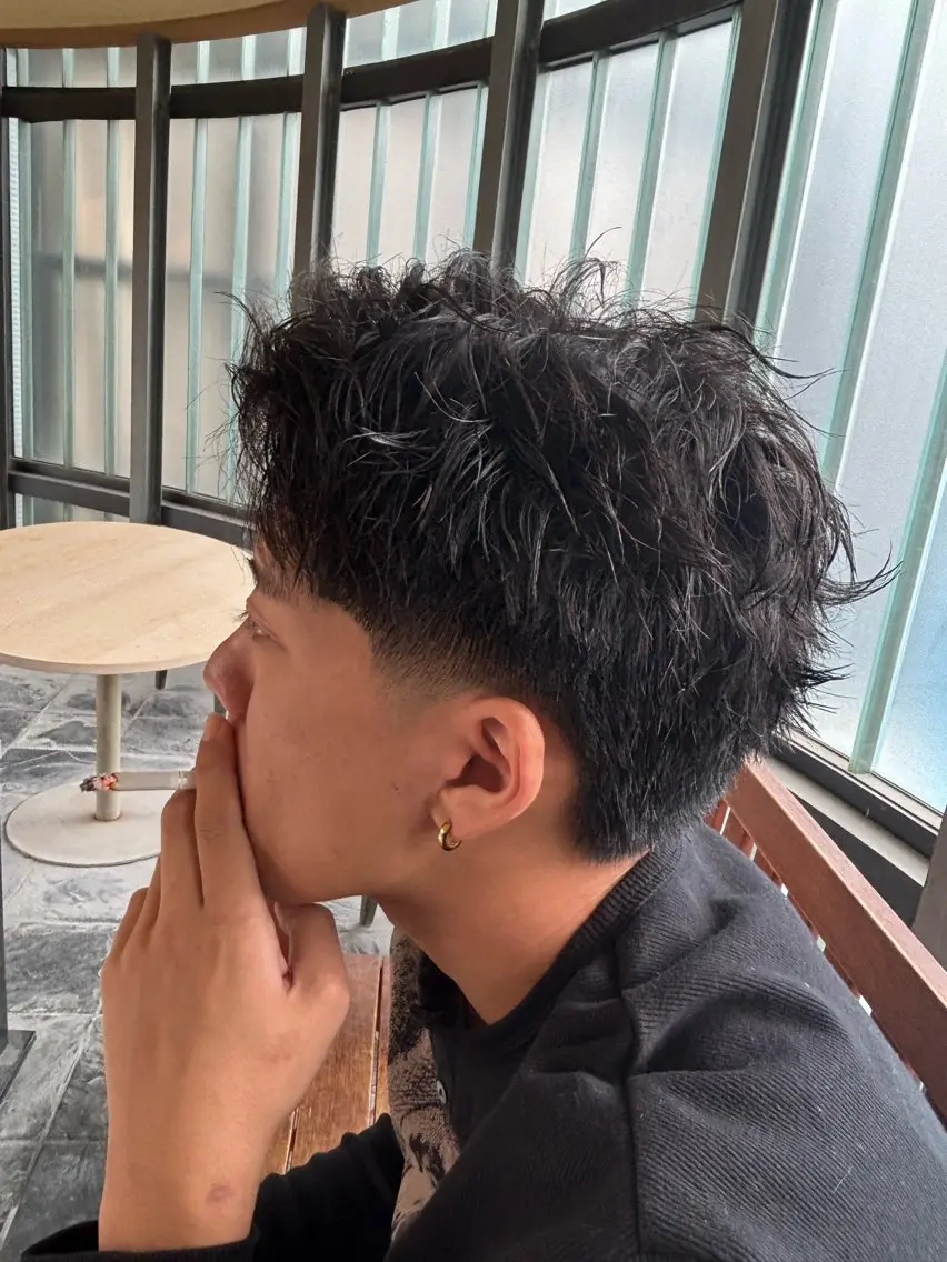 ショート 下津浦 竜成のヘアスタイル