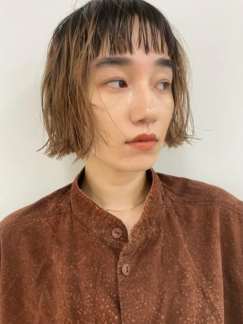 カット+ブリーチ+カラーの写真