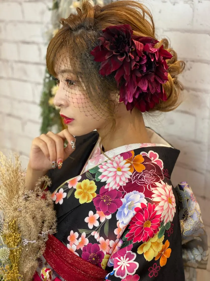 土日祝限定！【ポイントメイク】ベースメイクを仕上げた状態でお越しください💄の写真