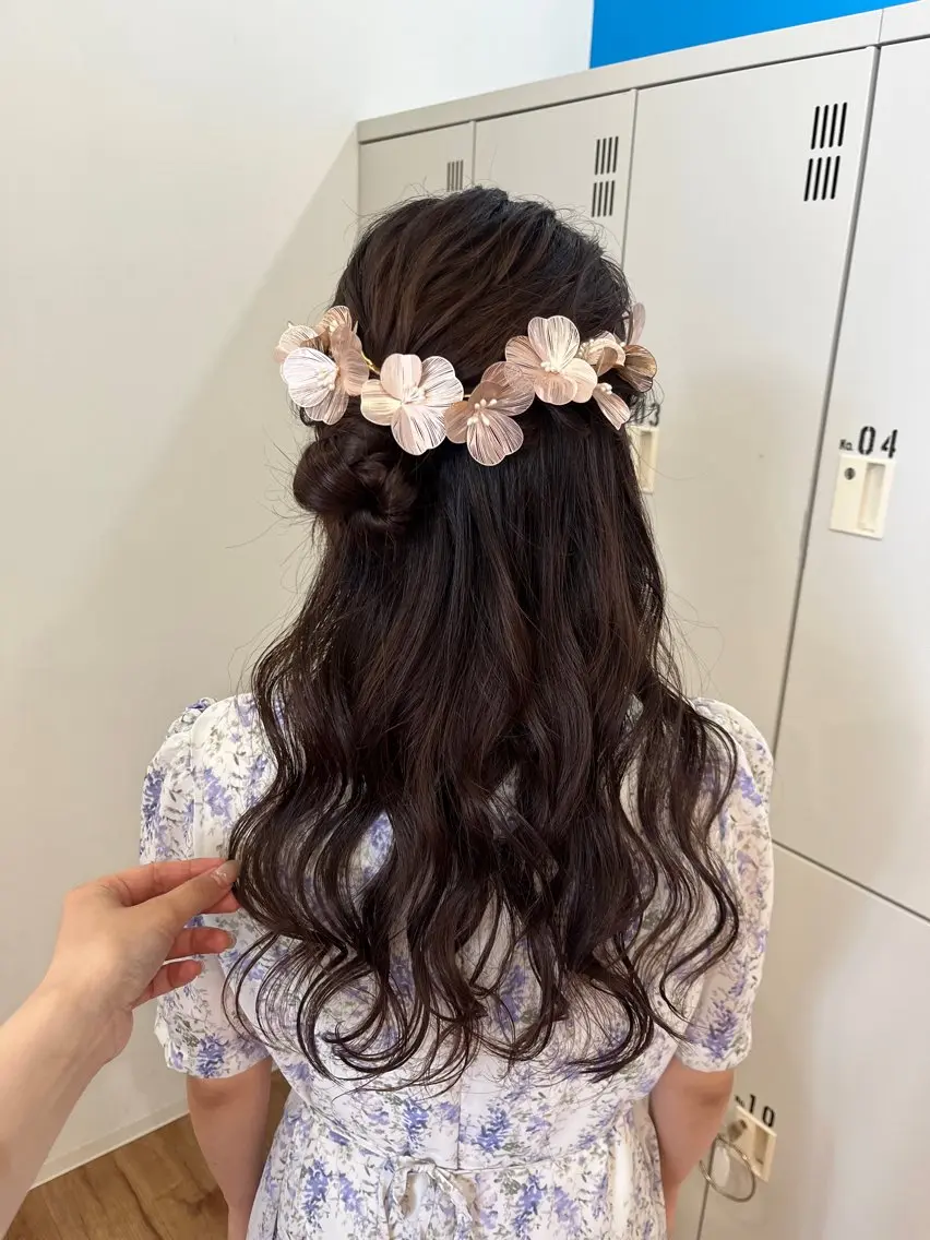ロング ヘアセット タニ ヒナタの眉毛・アイブロウイメージ
