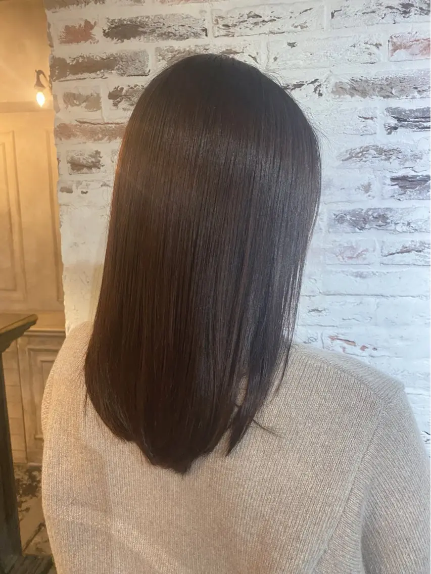 ミディアム カラー カット ヘアカラー トリートメント conne& ririのヘアスタイル