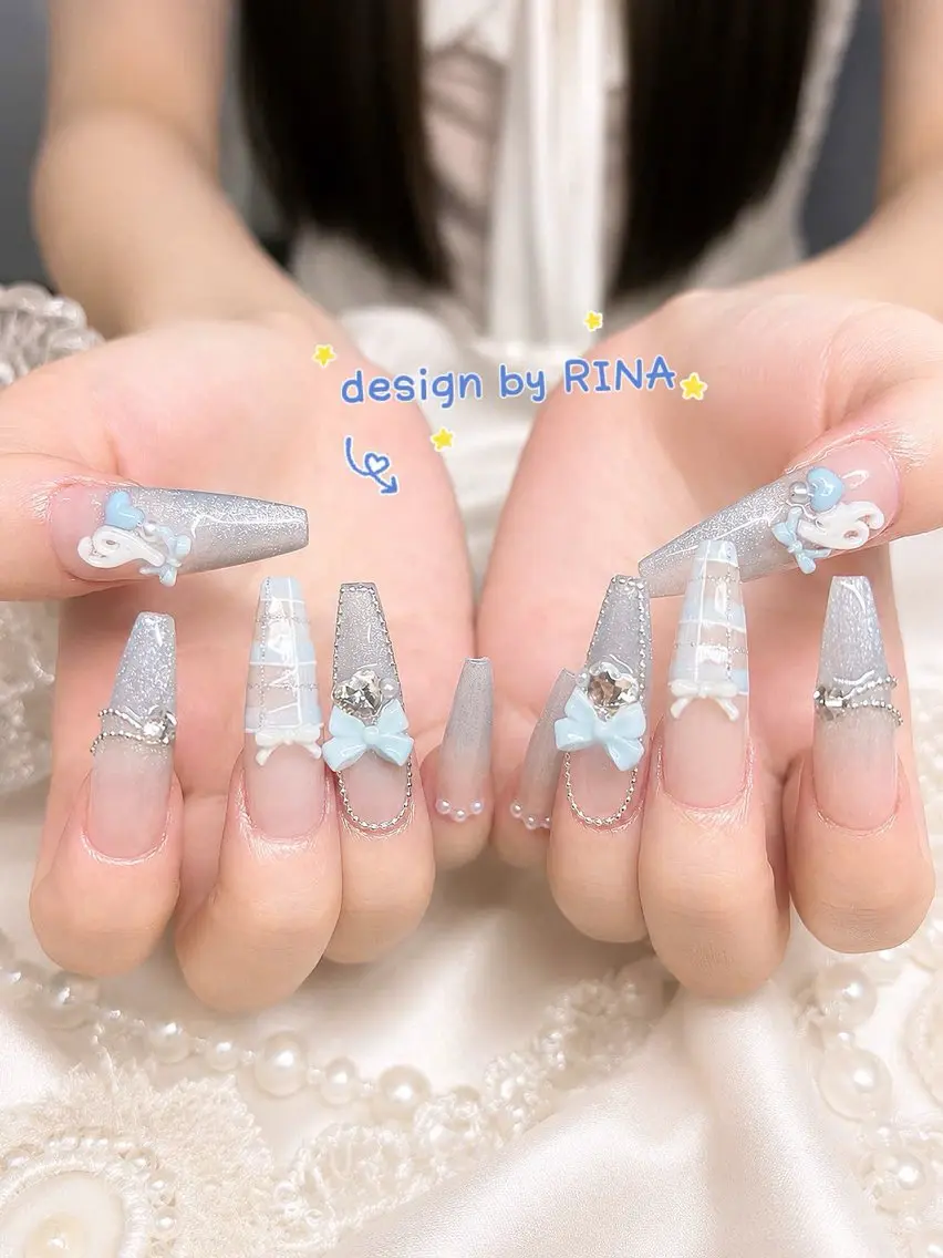ネイル アートネイル オーロラネイル クリアネイル 長さ出し フレンチネイル ハンドネイル HOT Nail Salonのネイルデザイン