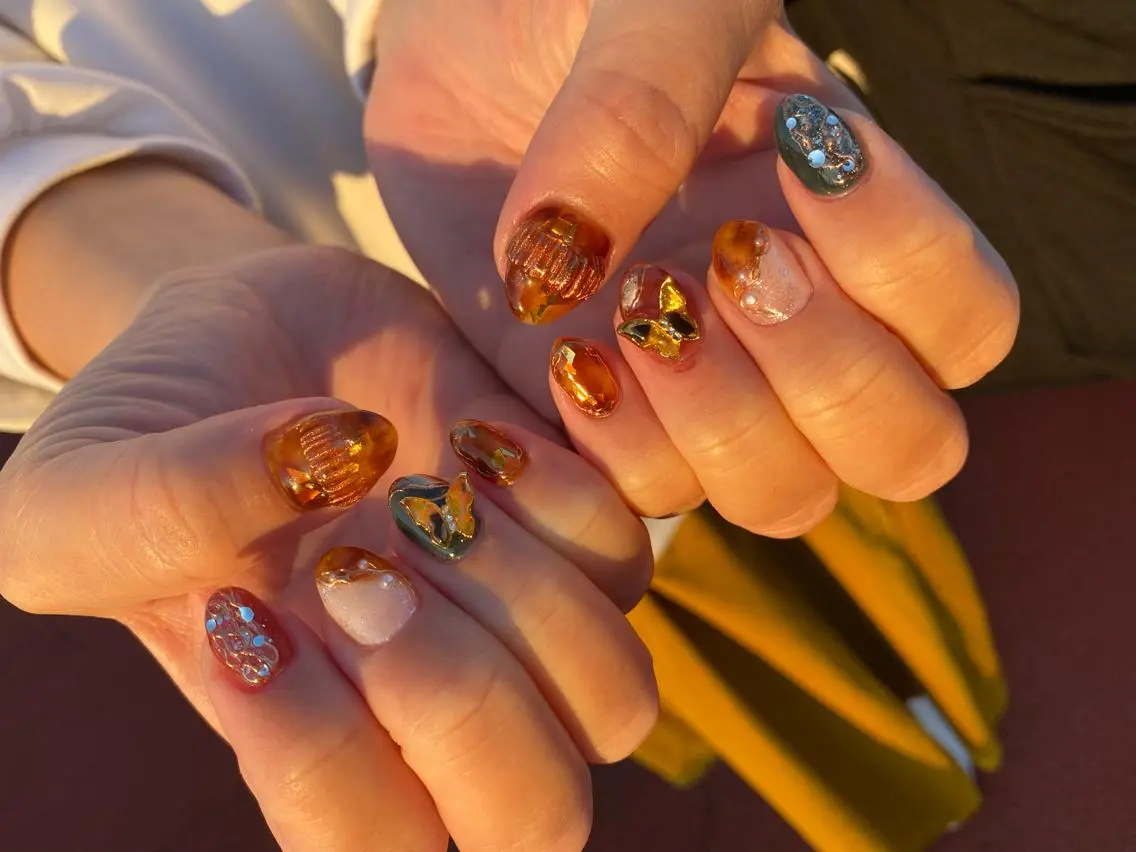 ネイル べっ甲ネイル ハンドネイル nailsalon ∞ ﾐｶﾅﾙ ∞のネイルデザイン