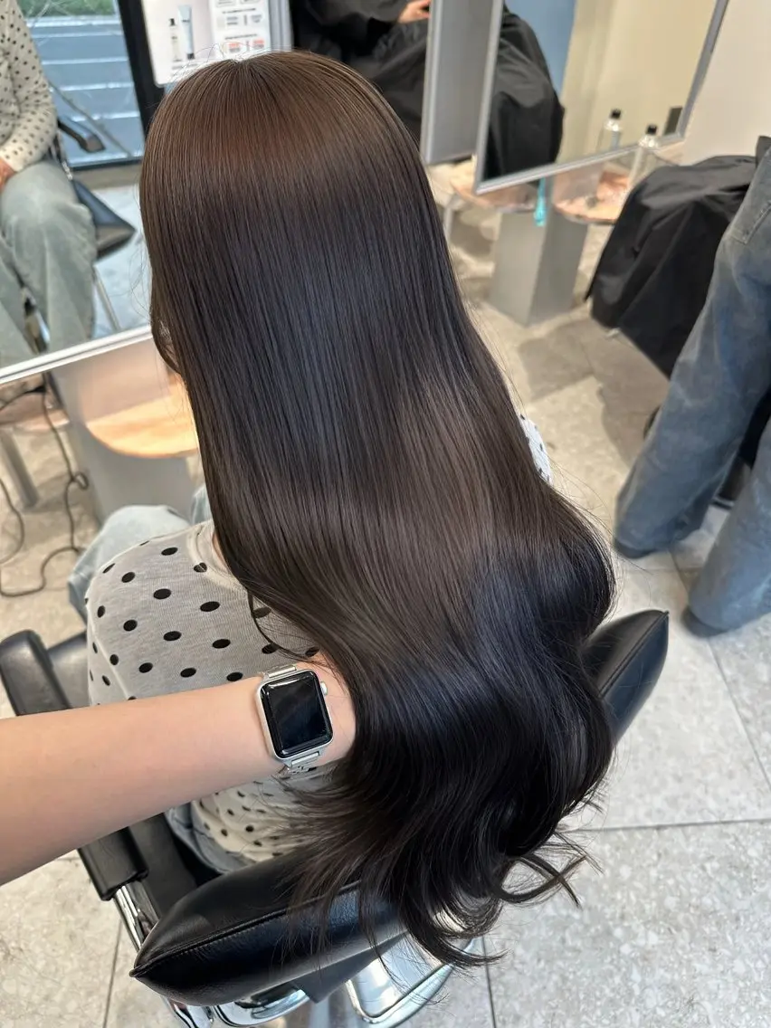 ロング カラー ヘアカラー カワチ リュウタのヘアスタイル