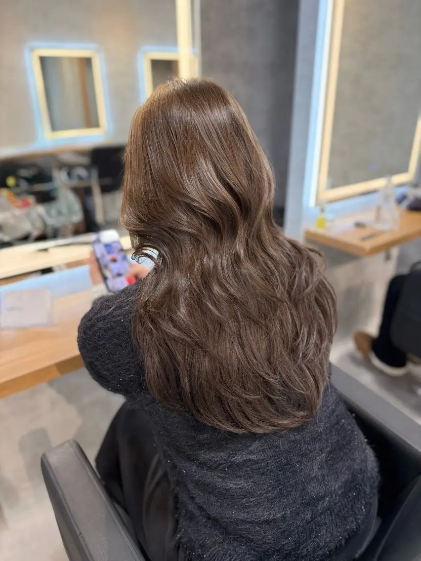 ロング カラー メンズ カット ヘアカラー トリートメント ヘアセット レイヤー×透明感カラ ーHAYATOのヘアスタイル