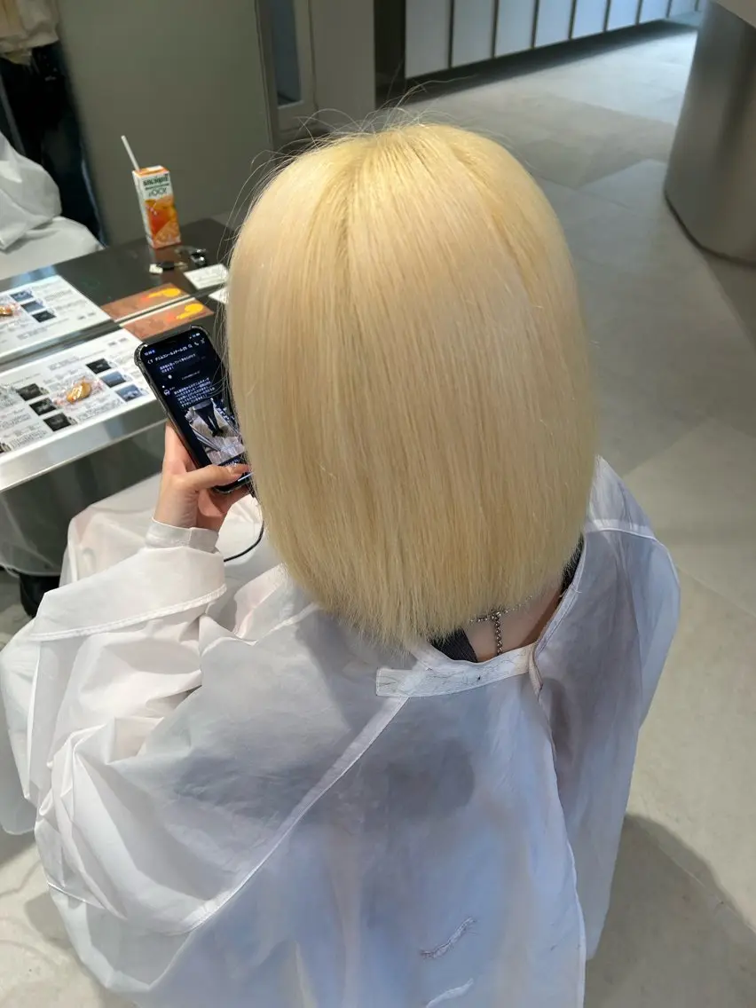 ショート カラー ブリーチ ヘアカラー keen 立川のヘアスタイル