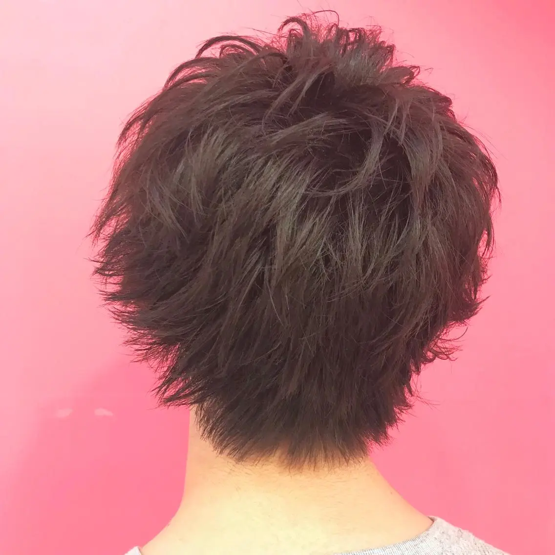 ショート カラー メンズ メンズウルフカット アッシュ ブルーカラー ブルーアッシュ ウルフカット カット パーマ Vir by browのヘアスタイル