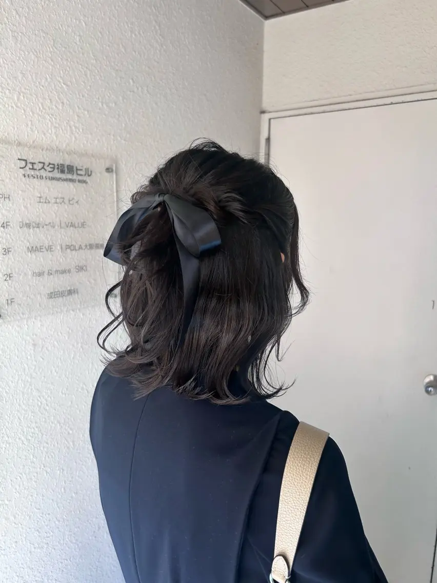ミディアム ヘアセット siki kanahaのヘアスタイル