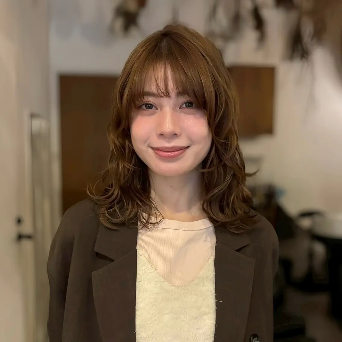 ミディアム カラー カット ヘアカラー トリートメント 🤍ENIF ハヤシアヤナ🤍のヘアスタイル