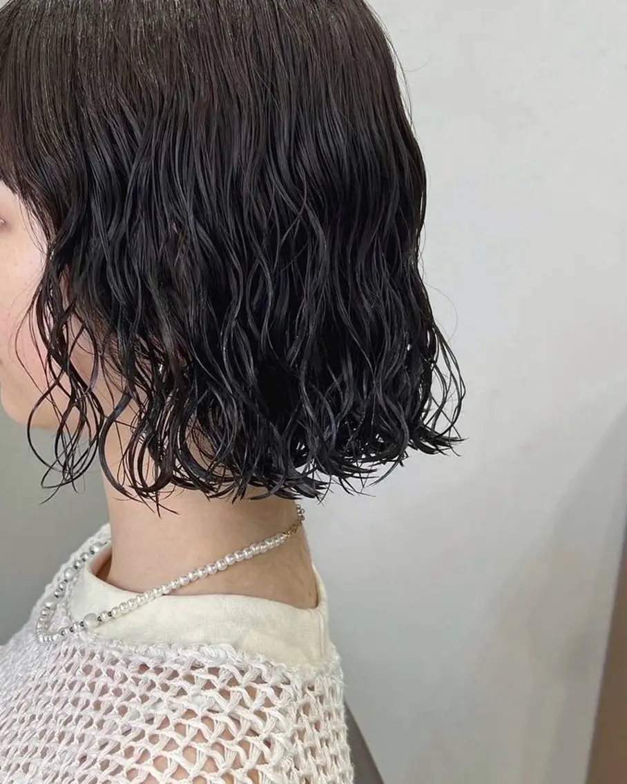 ミディアム ミディアムパーマ 石平 暖のヘアスタイル